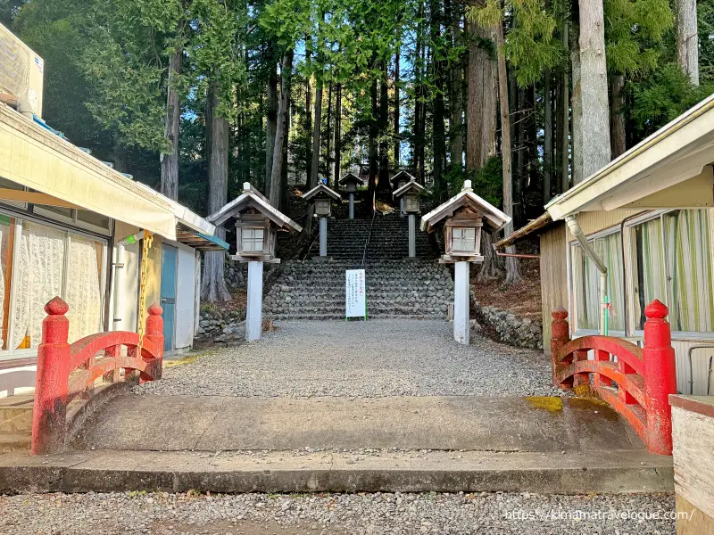 秋葉山本宮秋葉神社(3)　下社赤い橋