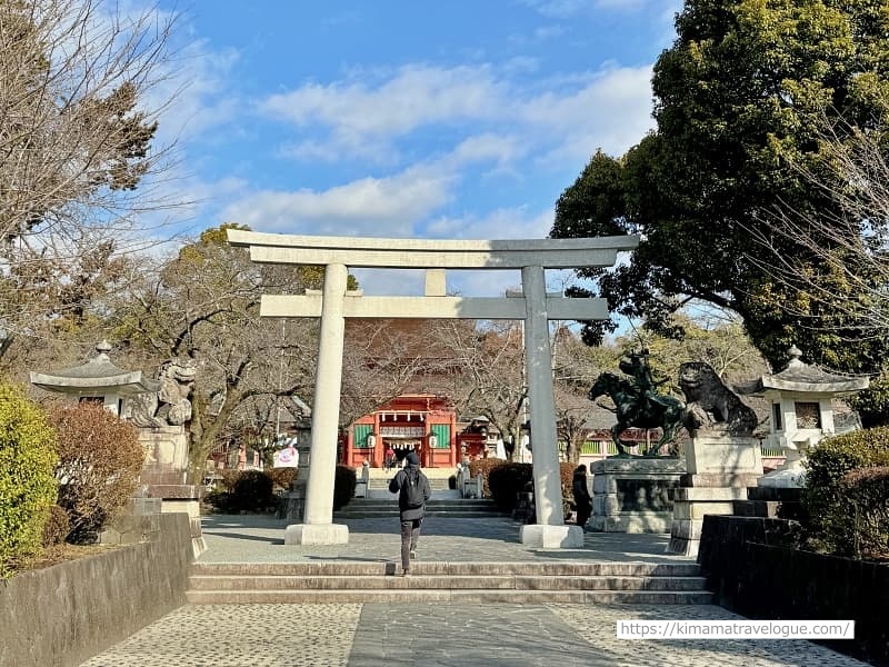 富士山本宮浅間大社06　白い鳥居s