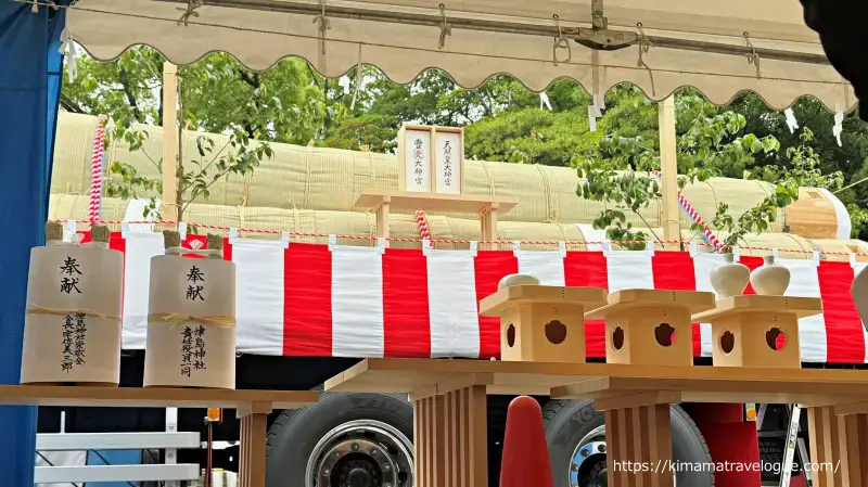 津島神社御神木の祭壇